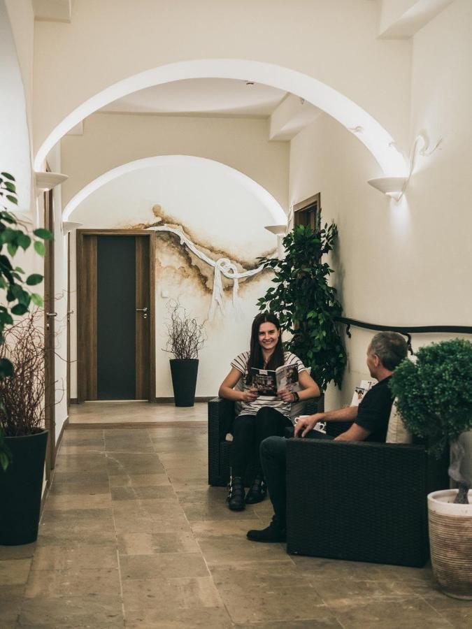 Hotel Restauracja Caspar 耶莱尼亚古拉 外观 照片